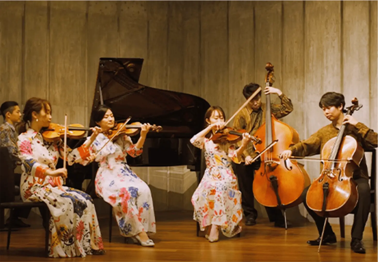 弦楽四重奏+Pianoの画像